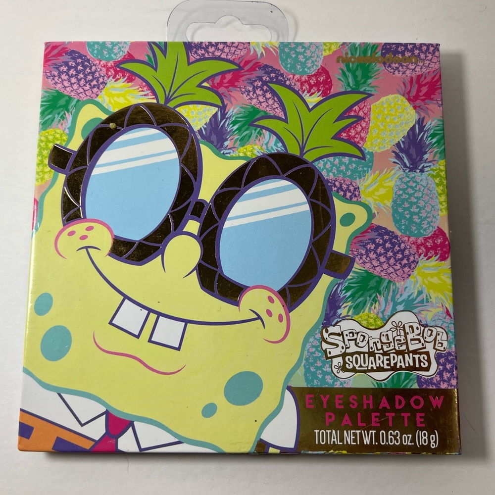 Nickelodeon SpongeBob SquarePants Eyeshadow Palette 12 colors